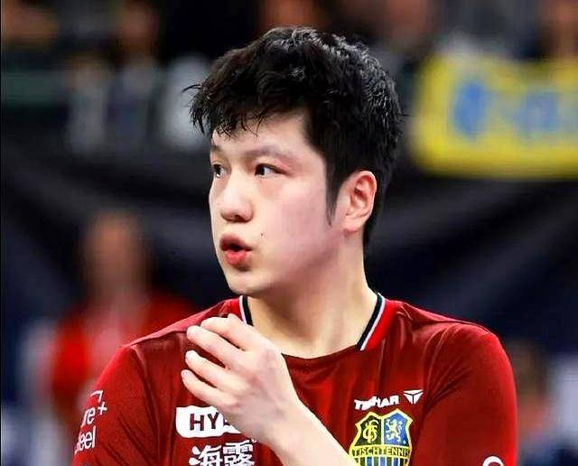 冕冠军闯入德国杯决赛太热血樊振东独取2分助队翻盘卫(图4) 冕冠军闯入德国杯决赛太热血樊振东独取2分助队翻盘卫(图4)