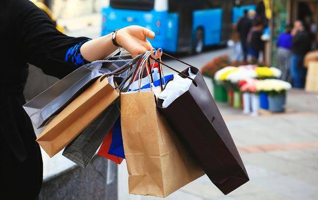 %咋消费者还前赴后继争相购买？几乎全是假货！利润高达2400(图11)