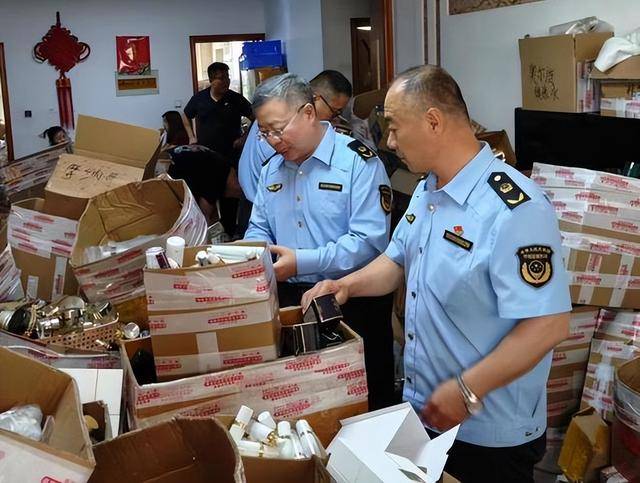 %咋消费者还前赴后继争相购买？几乎全是假货！利润高达2400(图13)