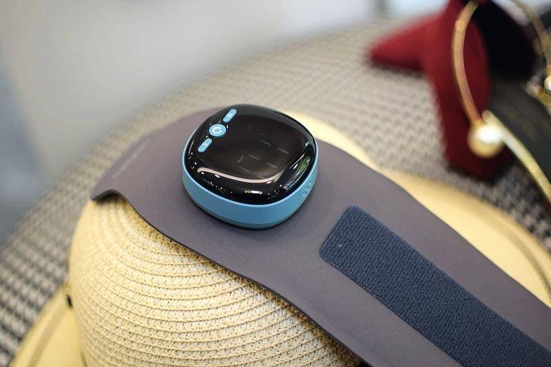 摩护腕轻松应对长时间打字的挑战既是护腕又是按摩仪何浩明电热按(图7)